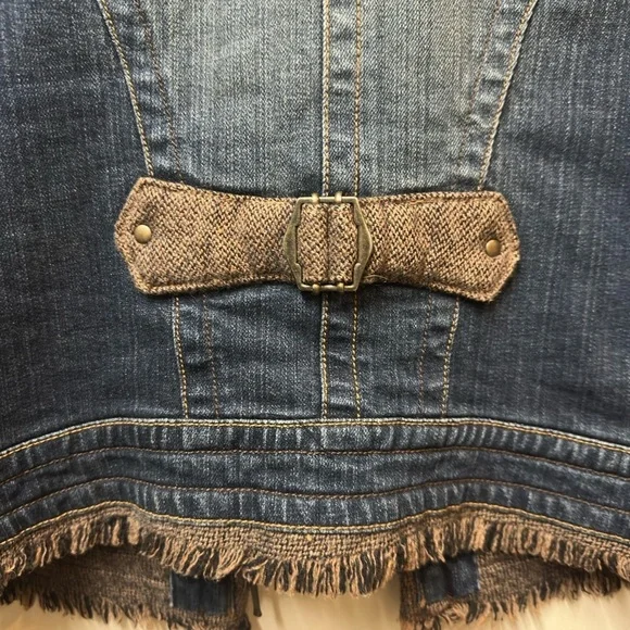 CAbi Blue Jean Jacket with Fringe Detail - Picture 6 of 13